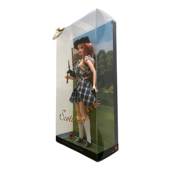 Dolls Of The World Collection Scotland Scottish Barbie Doll & Barbie Bagpipes - Picture 2 of 11